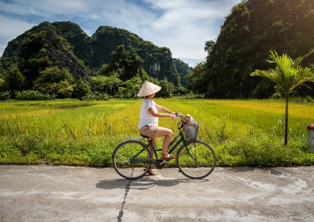 výlet na kole ve vietnamu, kolo v políčkáh, na kole po vietnamu